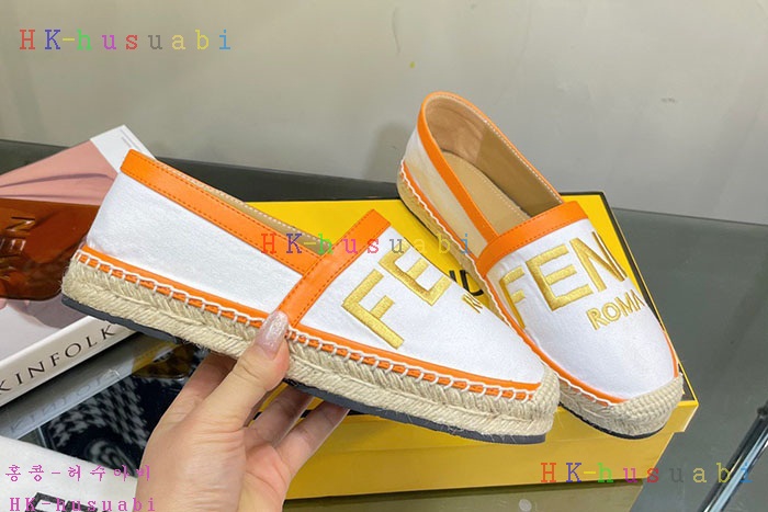 NEW 펜디 신발 신상 FD 553820