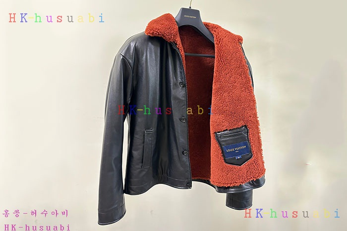 NEW 루이비통 리얼가죽자켓 신상 LV 9582464