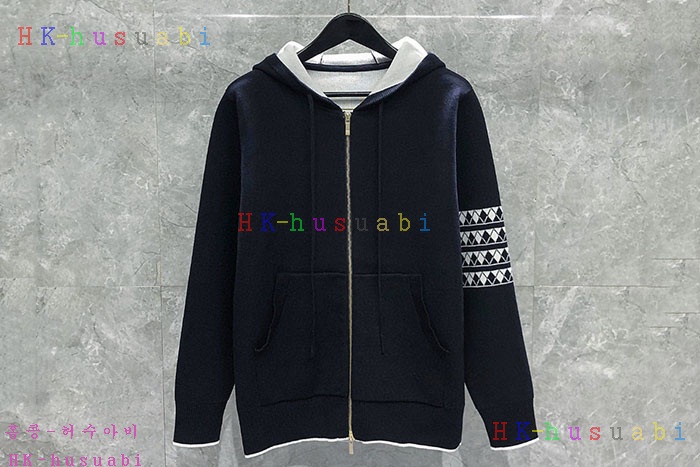 NEW 톰브라운 집업니트 신상 TB 528676