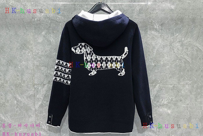 NEW 톰브라운 집업니트 신상 TB 528676