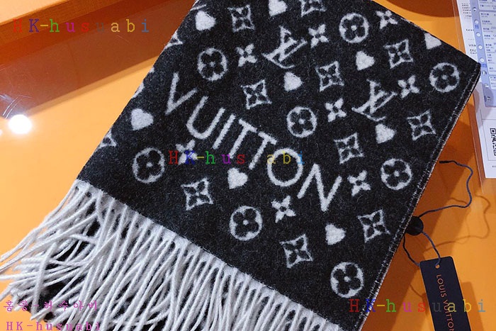 NEW 루이비통 스카프 신상 LV 968013
