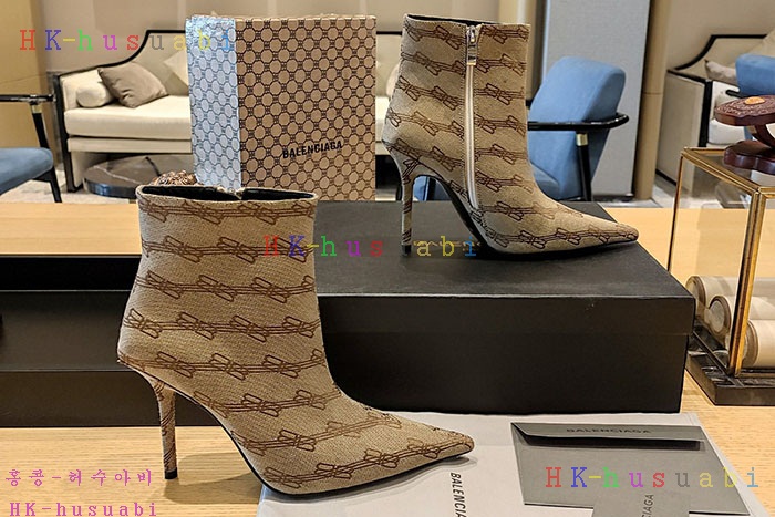 NEW 발렌시아가 신발 신상 B 72239905