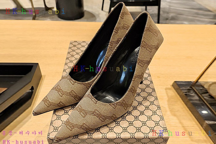 NEW 발렌시아가 신발 신상 B 72233881