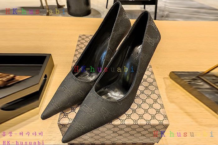 NEW 발렌시아가 신발 신상 B 72233880