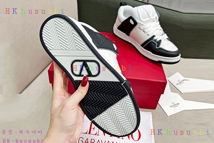 NEW 발렌티노 스니커즈 신상 V 8542201