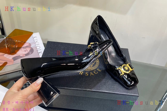 NEW 베르사체 신발 신상 V 2466254
