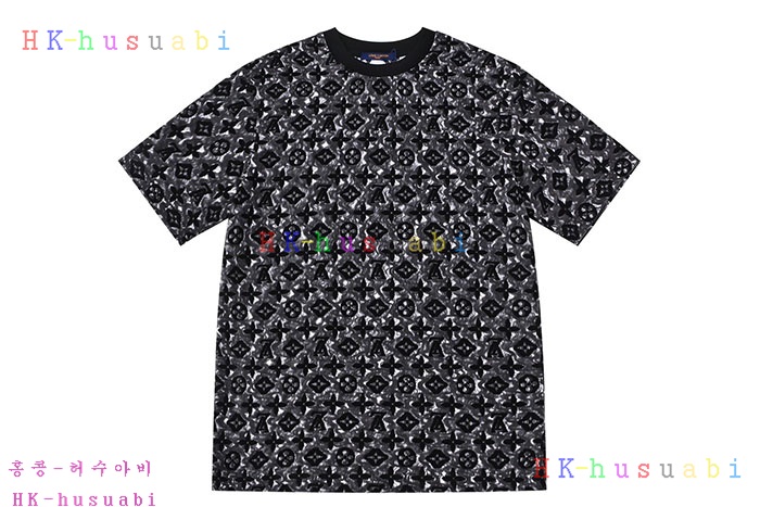 NEW 루이비통 반팔티 신상 LV 958824