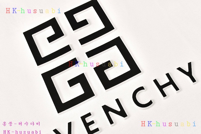 NEW 지방시 반팔티 신상 GV  8725102