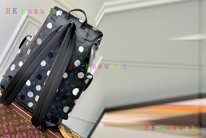 ★미러급★루이비통 LV x YK 크리스토퍼 MM M46403