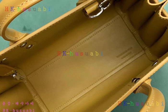 ★미러급★입생로랑 가죽 삭드쥬르 토트 나노 392035-5