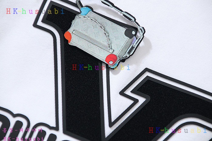 NEW 루이비통 반팔티 신상 LV 857012
