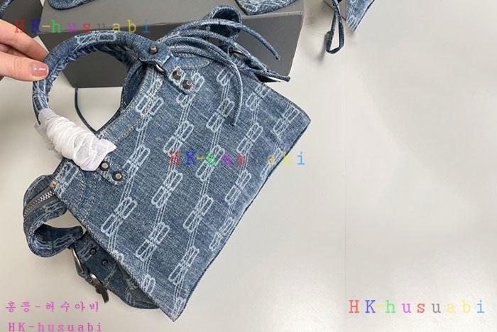★미러급★발렌시아가  네오 카르골 XS 700940210