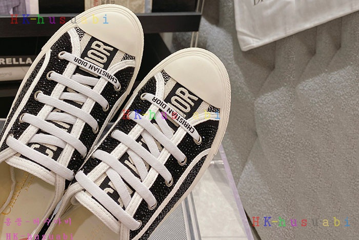 NEW 디올 신발 신상 DR 833554
