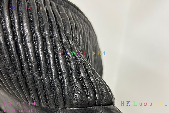 NEW 발렌시아가 가죽자켓 신상 B 688553