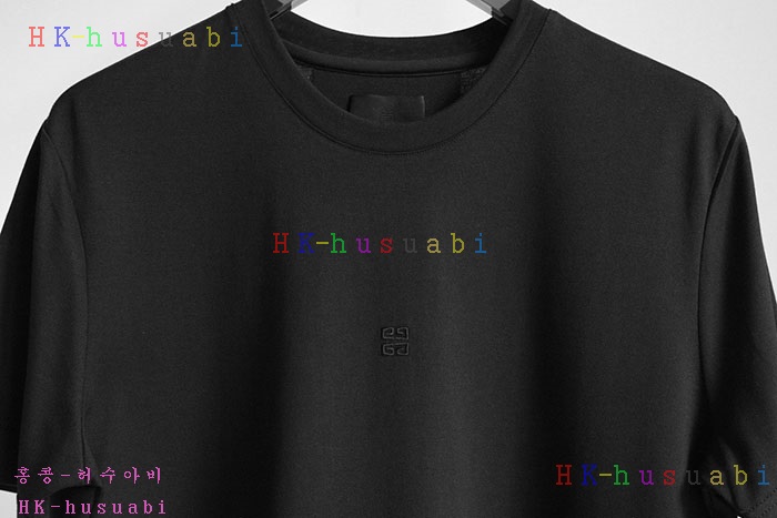 NEW 페라가모 반팔티 신상 F 663802