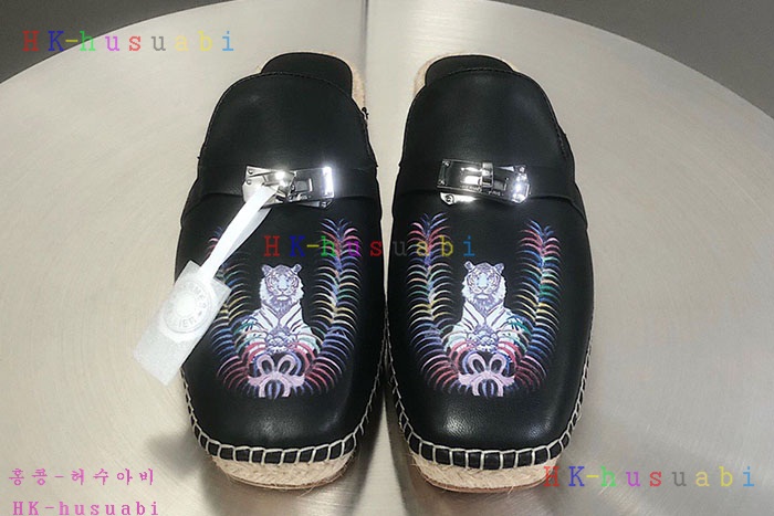 NEW 에르메스 신발 신상 H 5566800