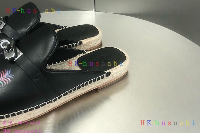 NEW 에르메스 신발 신상 H 5566800