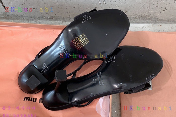 NEW 미우미우 신발 신상 MU 724112