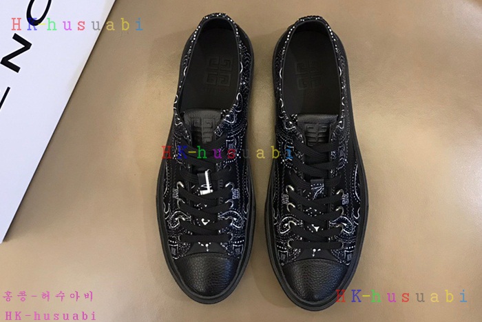 NEW 지방시 신발 신상 GV 976609
