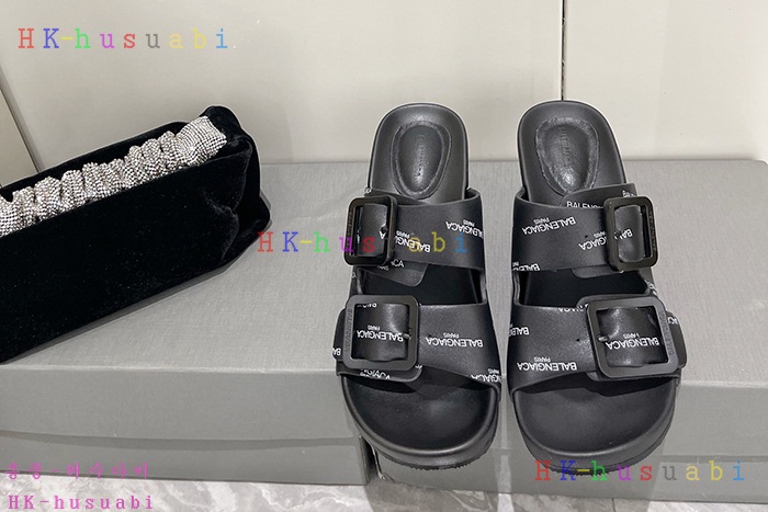 NEW 발렌시아가 신발 신상 B 7470014