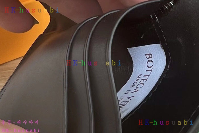 ★미러급★보테가베네타 플랩 카드 케이스 649602-4