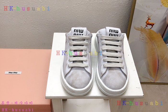 NEW 미우미우 신발 신상 MU 747001