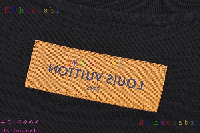 NEW 루이비통 반팔티 신상 LV 222411