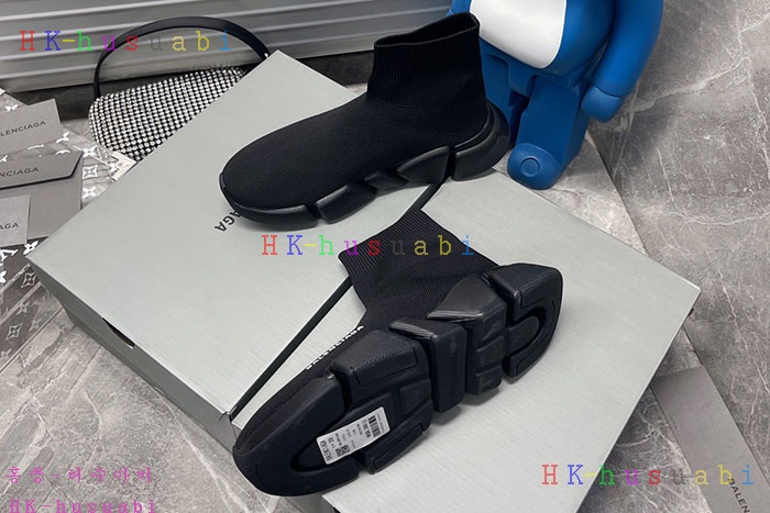 NEW 발렌시아가 신발 신상 B 8240111