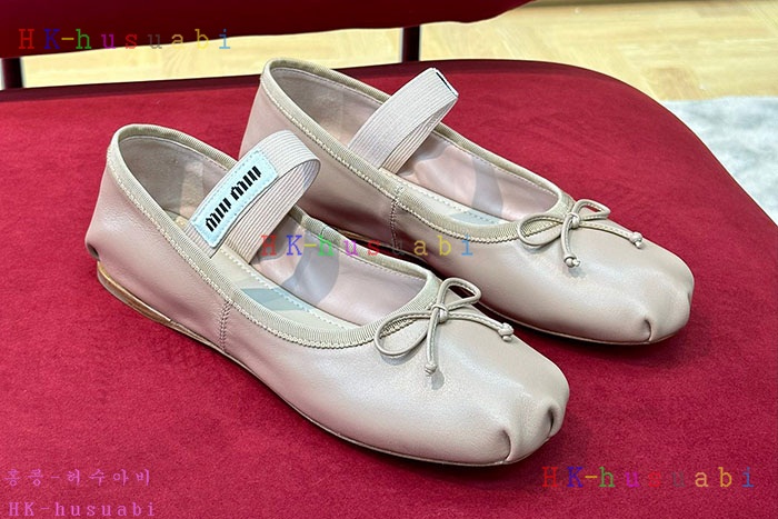 NEW 미우미우 신발 신상 M683347