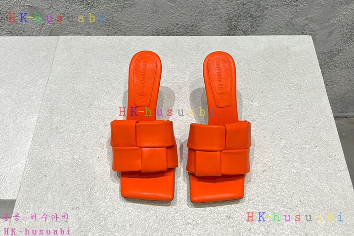 NEW 보테가베네타 샌들 신상 BV 857550