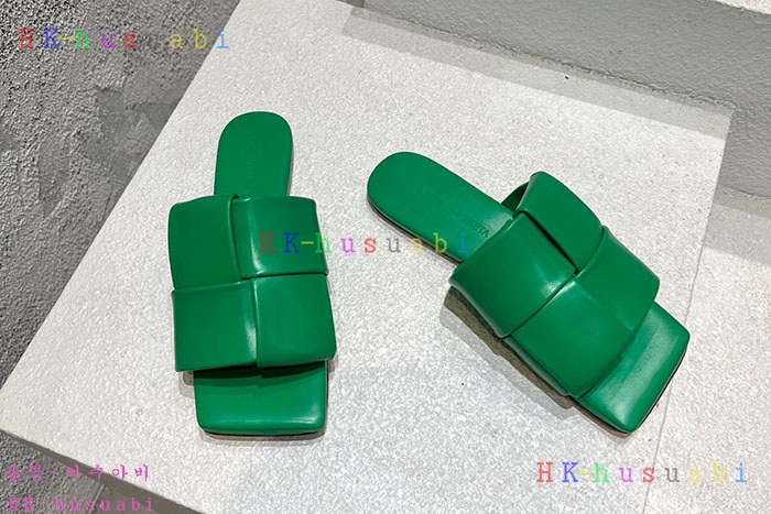 NEW 보테가베네타 샌들 신상 BV 858001