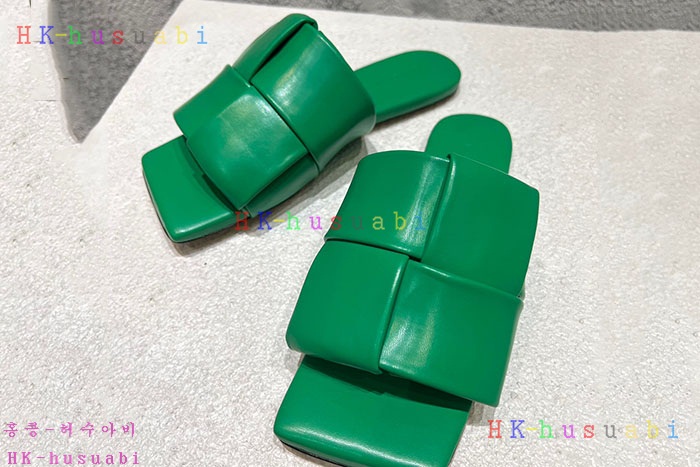 NEW 보테가베네타 샌들 신상 BV 858001