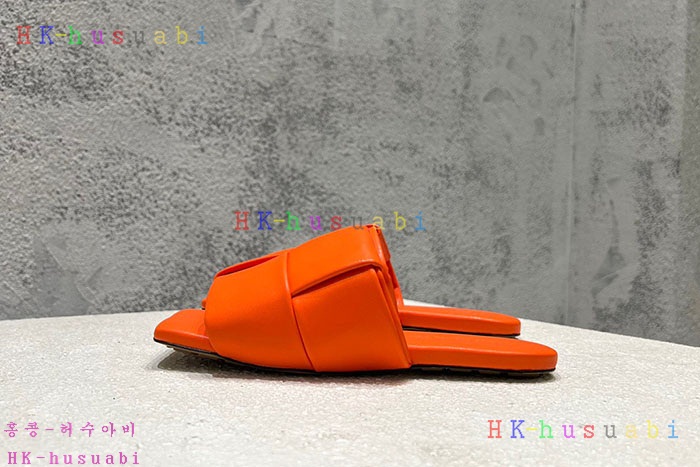 NEW 보테가베네타 샌들 신상 BV 858002