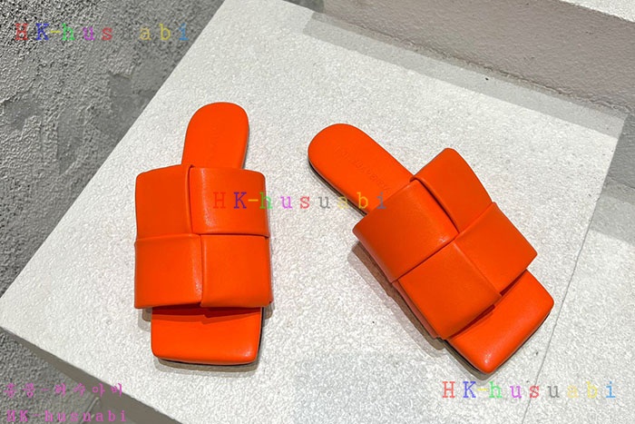NEW 보테가베네타 샌들 신상 BV 858002