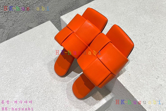 NEW 보테가베네타 샌들 신상 BV 858002