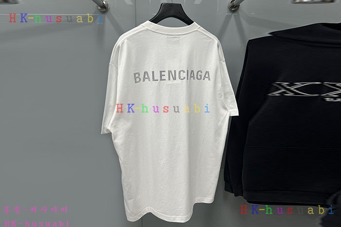 NEW 발렌시아가 반팔티 신상 B 857201
