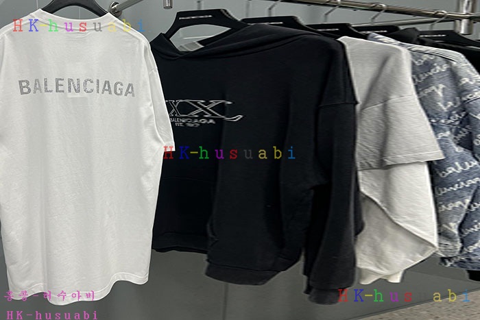 NEW 발렌시아가 반팔티 신상 B 857201