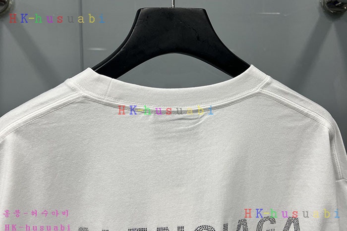 NEW 발렌시아가 반팔티 신상 B 857201