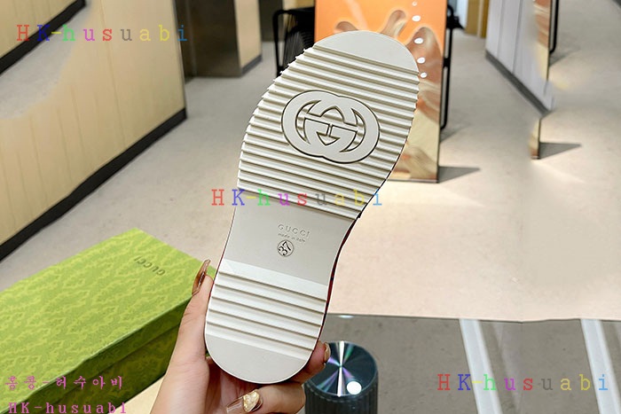NEW 구찌 신발 신상 GU 854556