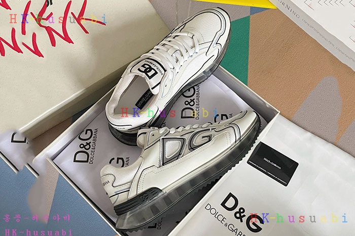 NEW 돌체앤가바나 스니커즈 신상 DG 857111