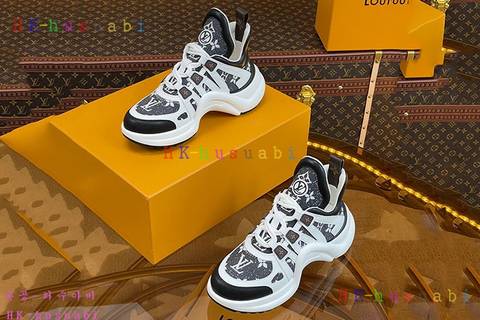 NEW 루이비통 샌들 신상 LV 4252411