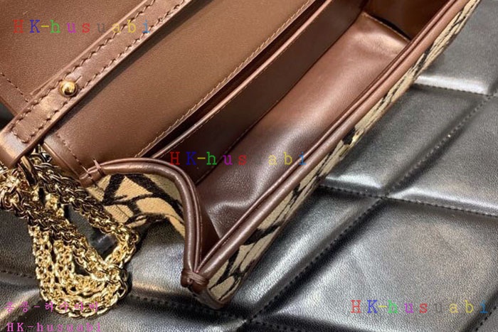 ★미러급★발렌티노 스몰 로코 TOILE ICONOGRAPHE 숄더백  WB0L97