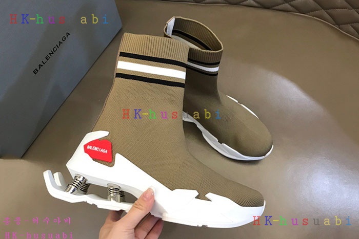 NEW 발렌시아가 신발 신상 B 724004