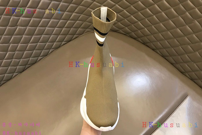 NEW 발렌시아가 신발 신상 B 724004