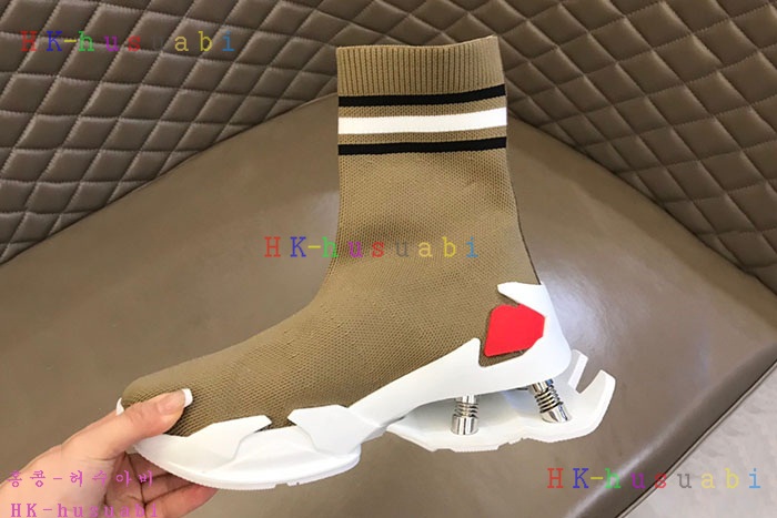 NEW 발렌시아가 신발 신상 B 724004