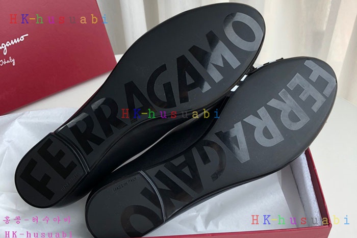 NEW 페라가모 신발 신상 F 887554