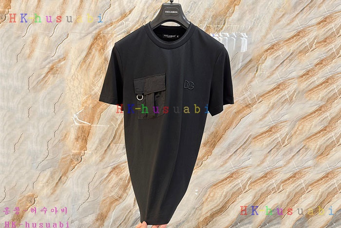 NEW 돌체앤가바나 반팔티 신상 DG 388211