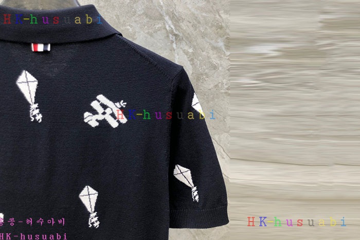 NEW 톰브라운 반팔티 신상 TB 4285026