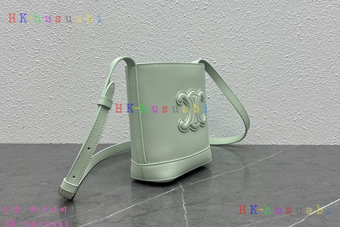 ★미러급★셀린느 퀴르 트리옹프 미니 버킷 10L433-4