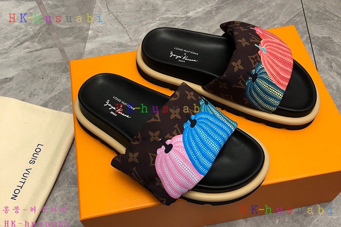 NEW 루이비통 샌들 신상 GU 993300